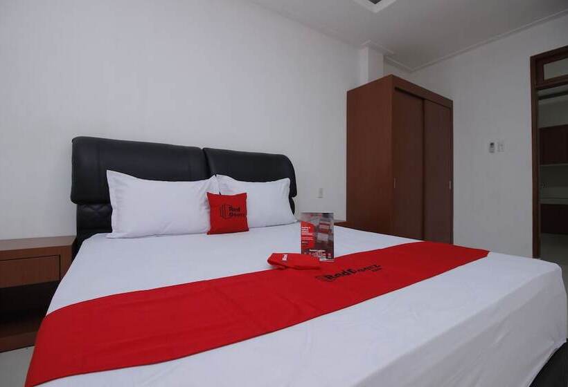 هتل Reddoorz Premium @ Gandaria Jagakarsa
