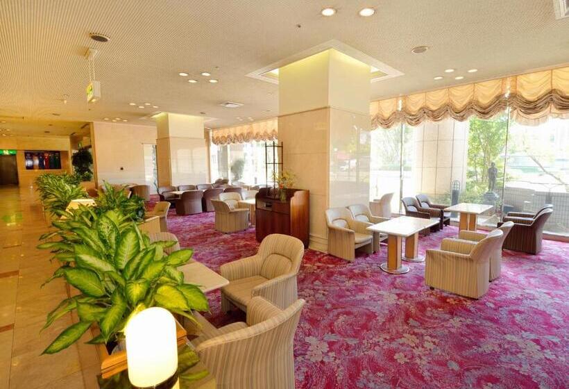 هتل Crown Palais Hamamatsu