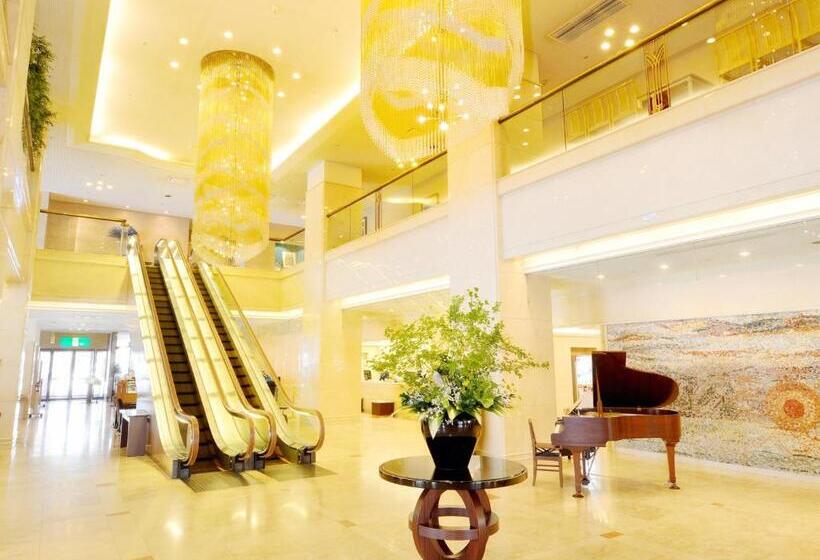 هتل Crown Palais Hamamatsu