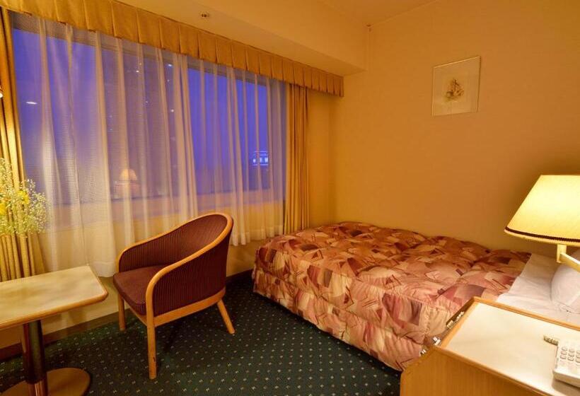 هتل Crown Palais Hamamatsu