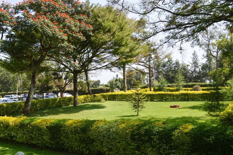 هتل Golf  Kakamega