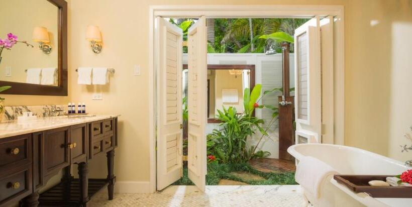 Fotos del hotel Round Hill Hotel & Villas:  37