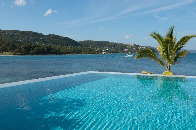 Fotos del hotel Round Hill Hotel & Villas:  2