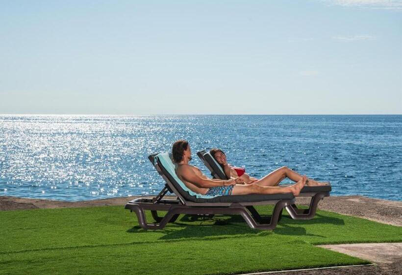 هتل Samsara Cliff Resort