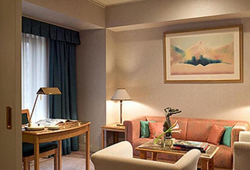 هتل The Cypress Mercure  Nagoya