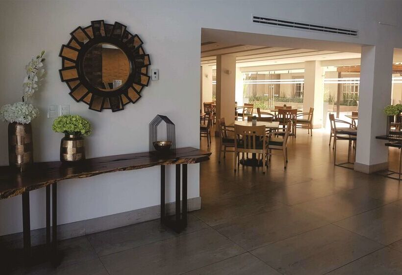 Fotos del hotel Best Western Plus Monterrey Colon:  9