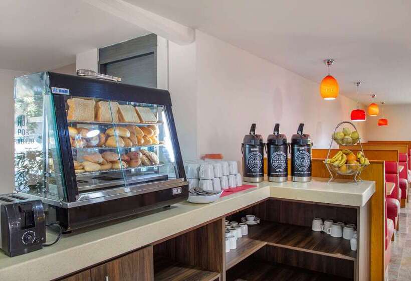 هتل Comfort Inn Queretaro
