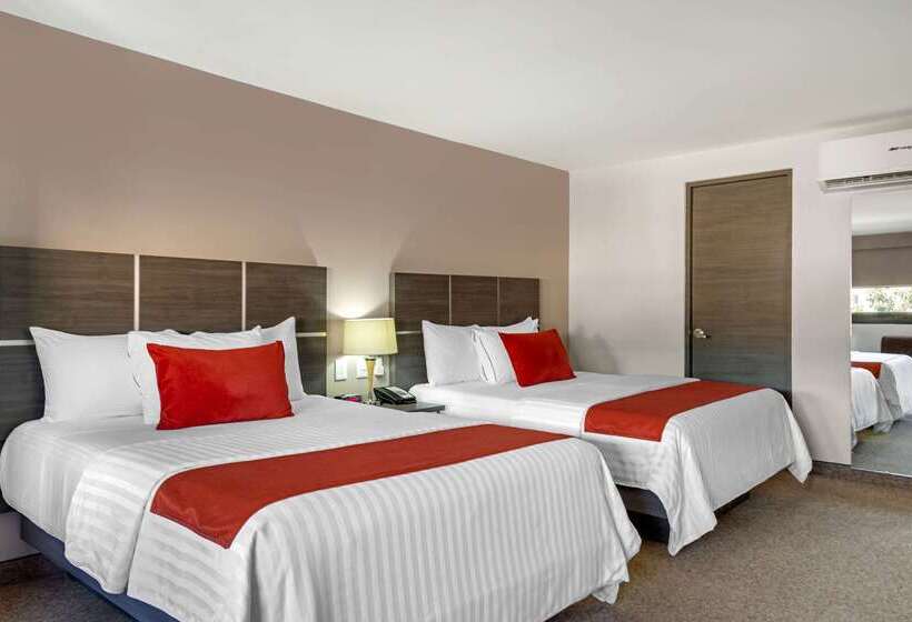 هتل Comfort Inn Queretaro