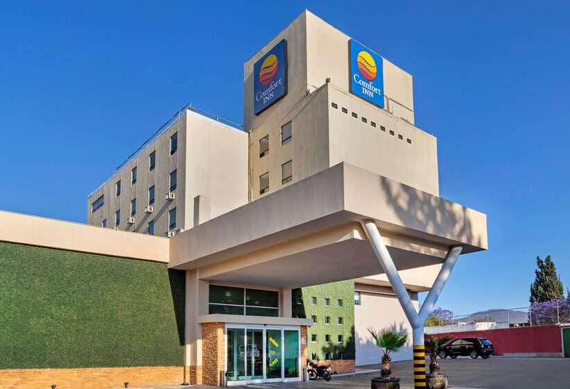هتل Comfort Inn Queretaro