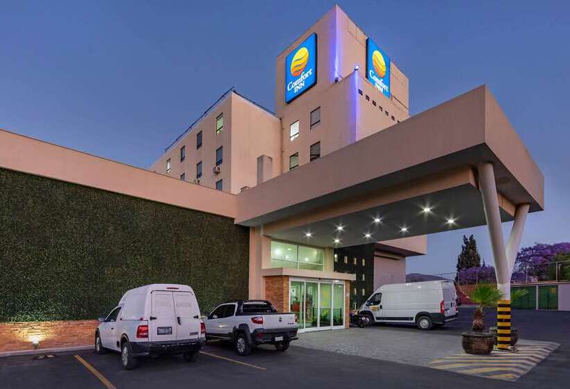 هتل Comfort Inn Queretaro