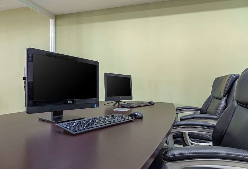 هتل Comfort Inn Queretaro