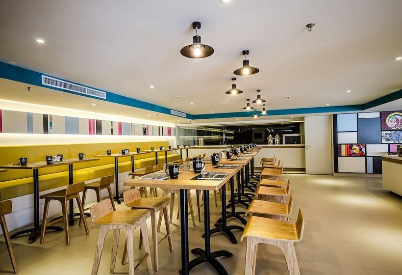 هتل Neo+ Penang By Aston