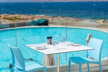 Ramla Bay Resort