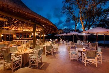 استراحتگاه Constance Belle Mare Plage