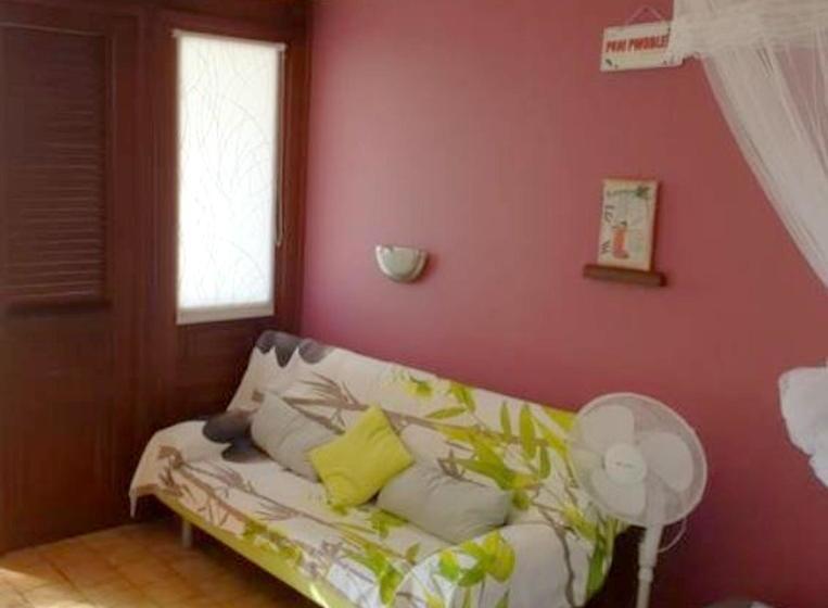 Studio Confortable