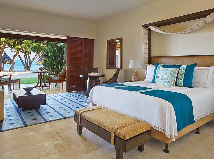 Four Seasons Resort Punta Mita