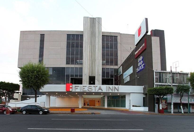 هتل Fiesta Inn Tlalnepantla