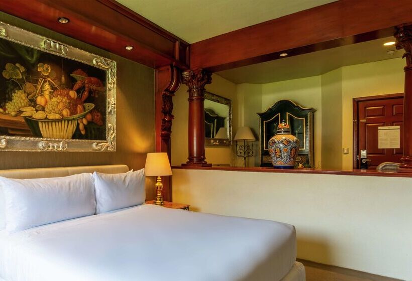 هتل Hilton San Luis Potosi