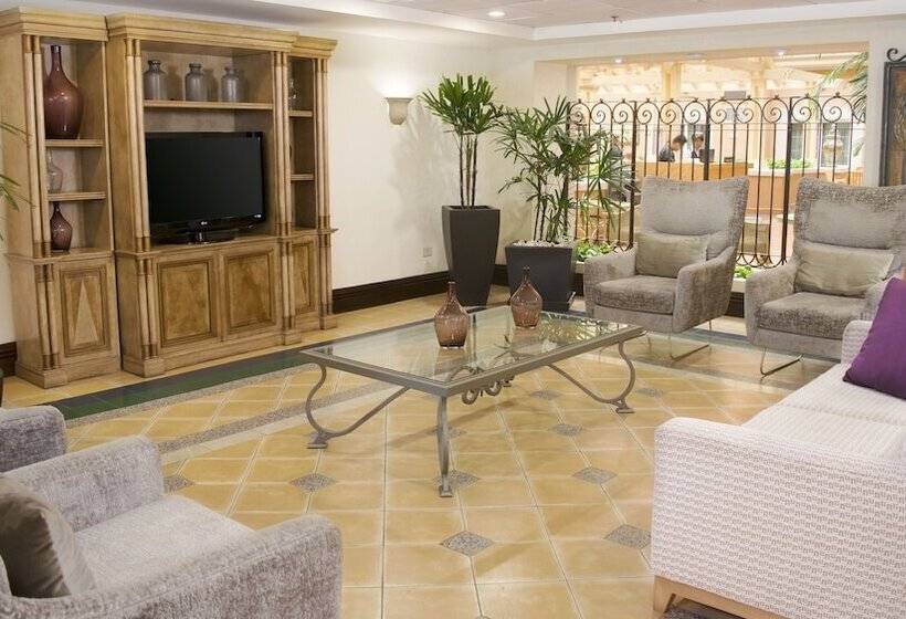 Fotos del hotel Holiday Inn Express Monterrey Galeriassan Jeronimo, An Ihg:  29