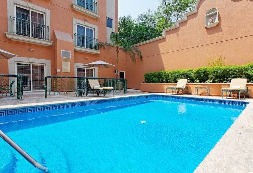 Fotos del hotel Holiday Inn Express Monterrey Galeriassan Jeronimo, An Ihg:  9