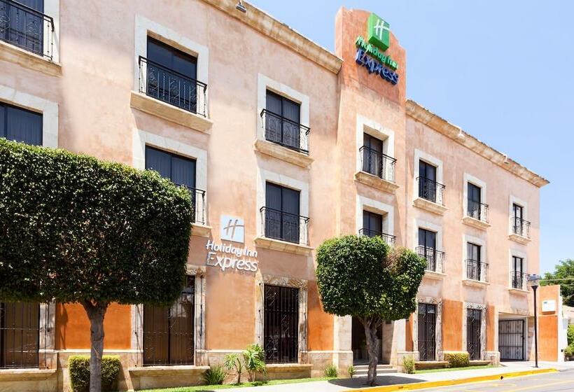Fotos del hotel Holiday Inn Express Oaxaca Centro Historico, An Ihg: 1 Fotos del hotel Holiday Inn Express Oaxaca Centro Historico, An Ihg: 1