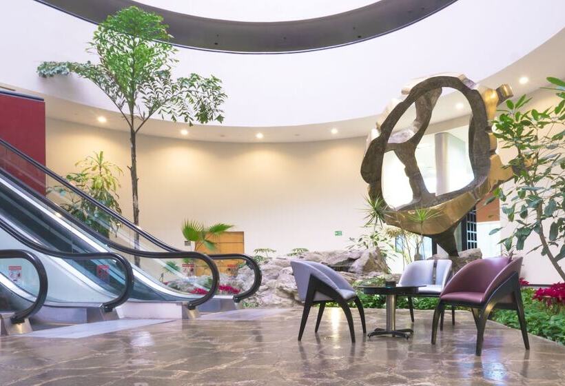 Fotos del hotel Holiday Inn Monterrey-parque Fundidora, An Ihg:  8