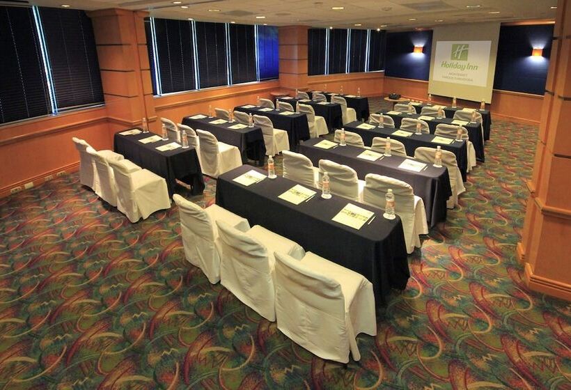 Fotos del hotel Holiday Inn Monterrey-parque Fundidora, An Ihg:  16