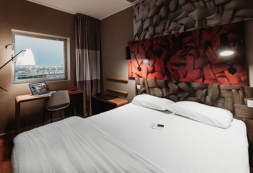 Fotos del hotel Ibis Casablanca City Center: 1 Fotos del hotel Ibis Casablanca City Center: 1