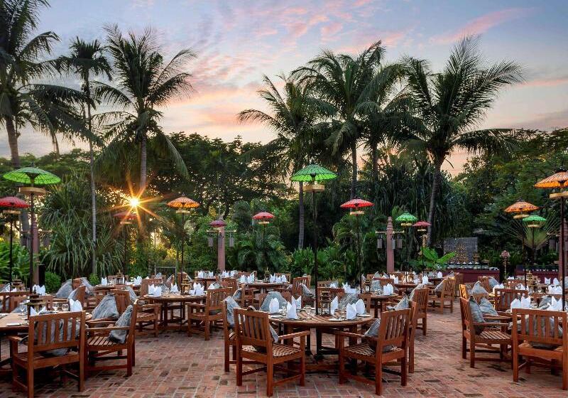 هتل Mercure Mandalay Hill Resort