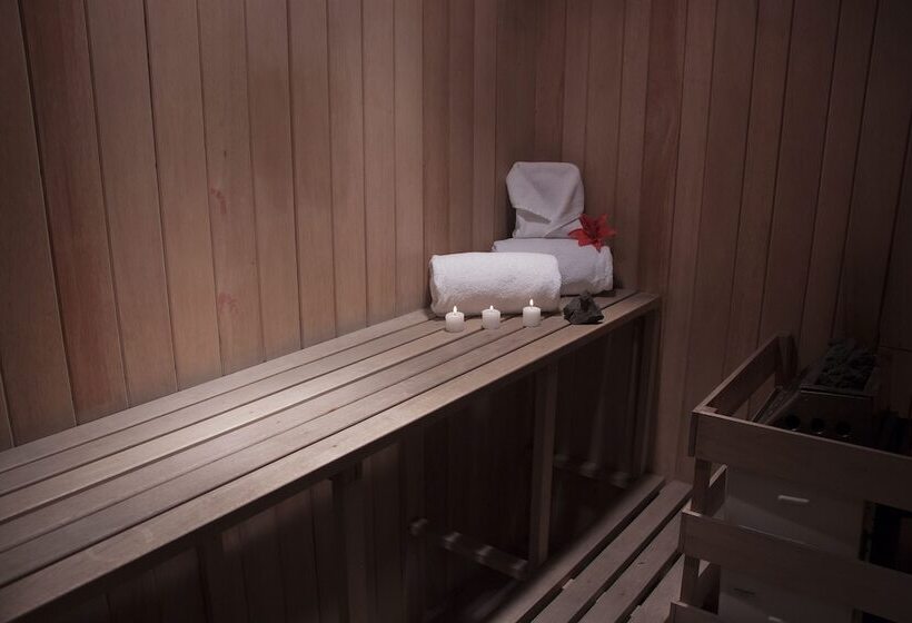 فندق Misión Toreo Centro De Convenciones