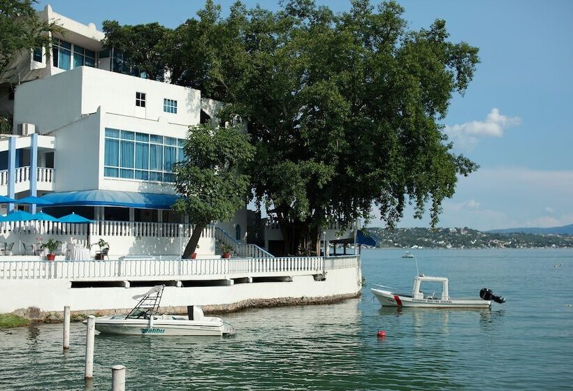 Otel Villa Bejar Tequesquitengo