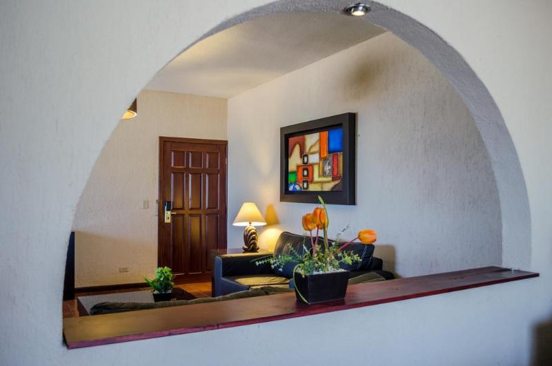 استراحتگاه Grand Plaza La Paz  And Suites