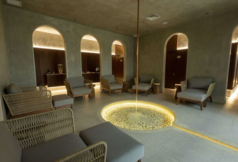 استراحتگاه Hilton Cancun Mar Caribe