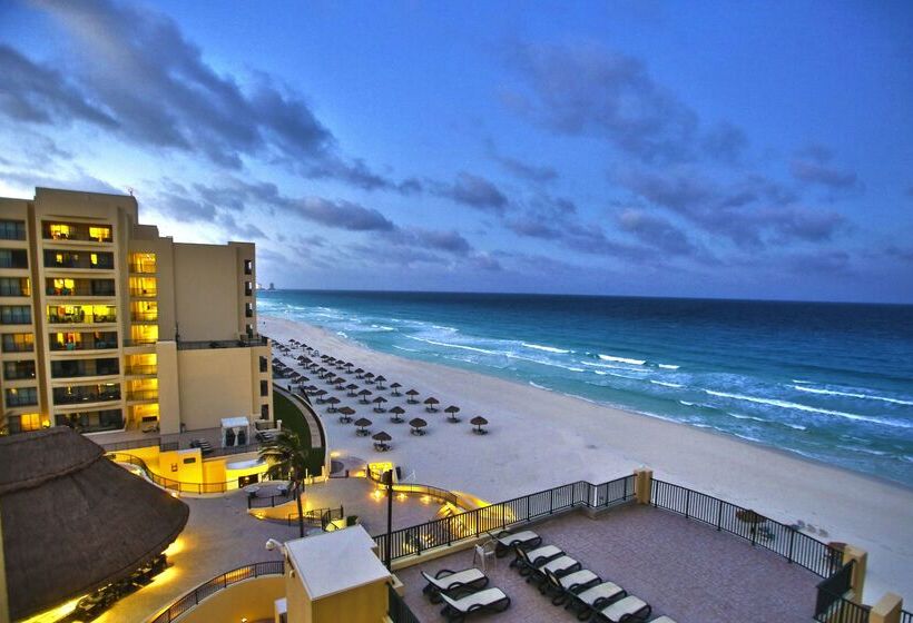استراحتگاه Hilton Cancun Mar Caribe