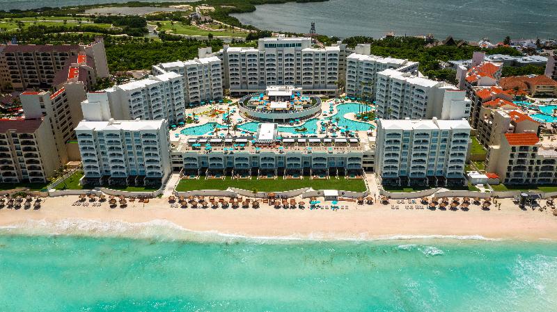 استراحتگاه Hilton Cancun Mar Caribe