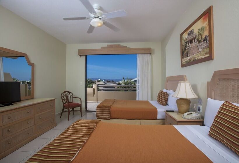 استراحتگاه Paradise Village