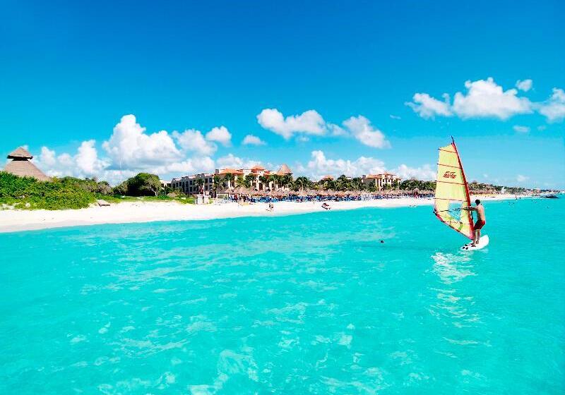 استراحتگاه Sandos Playacar  All Inclusive