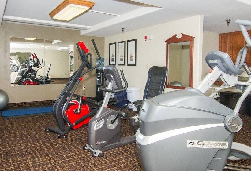 هتل Americinn By Wyndham Peoria