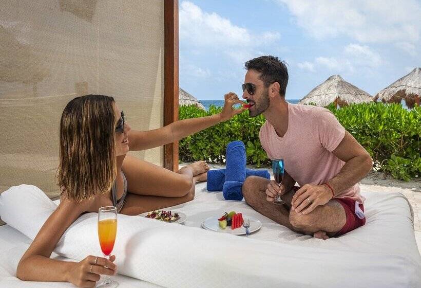 استراحتگاه El Beso Adults Only at Ocean Coral & Turquesa - All Inclusive