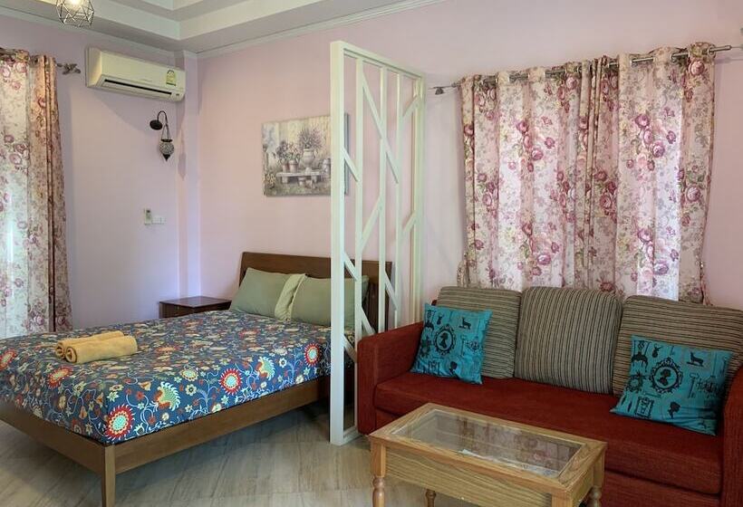 هتل Bangchong Marina Resort