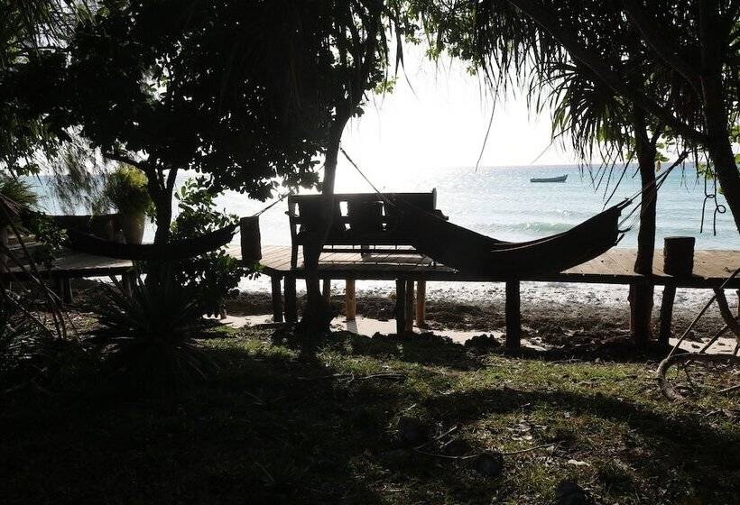 هتل Swahili Divers & Gecko Nature Lodge
