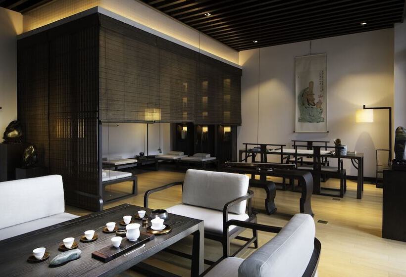 استراحتگاه Wei Retreat Tianmulake