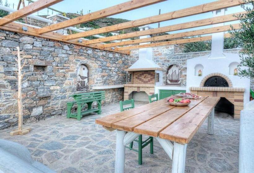 Skopelitis Village