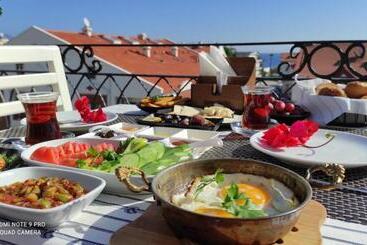Zephyros City Otel