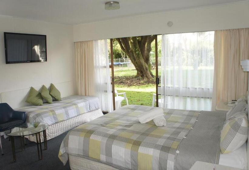 Airport Goldstar Motel