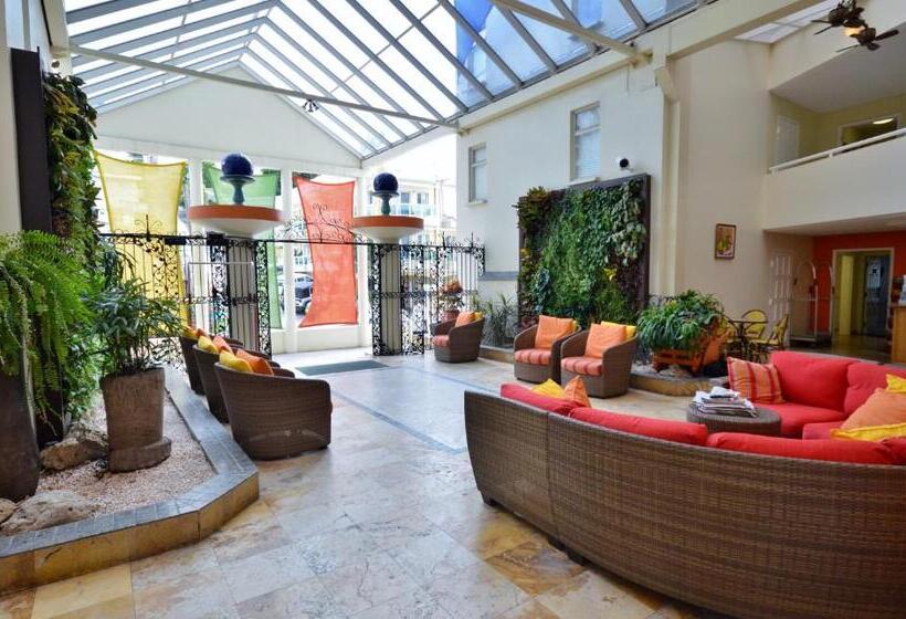 The Atrium Beach Resort And Spa, Ascend Hotel Collection