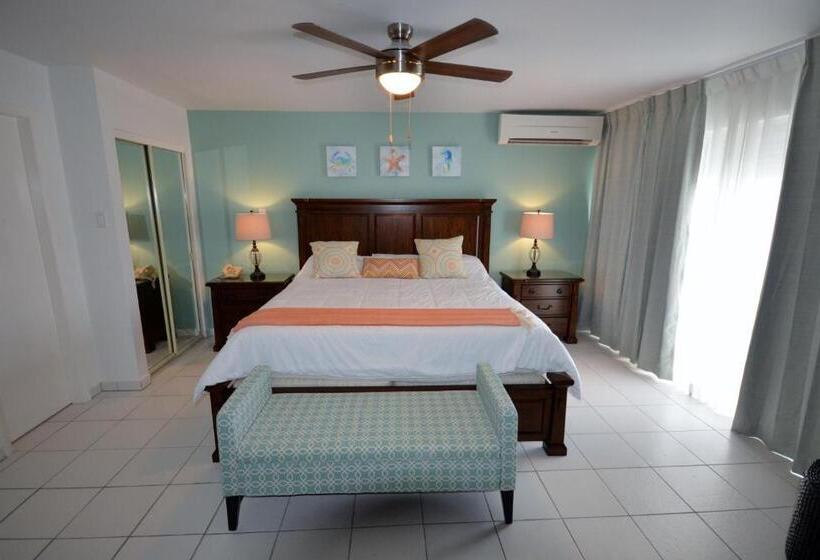 The Atrium Beach Resort And Spa, Ascend Hotel Collection