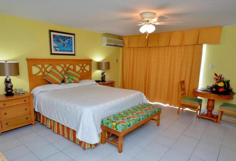 Atrium Beach Resort And Spa St Maarten A Ramada By Wyndham