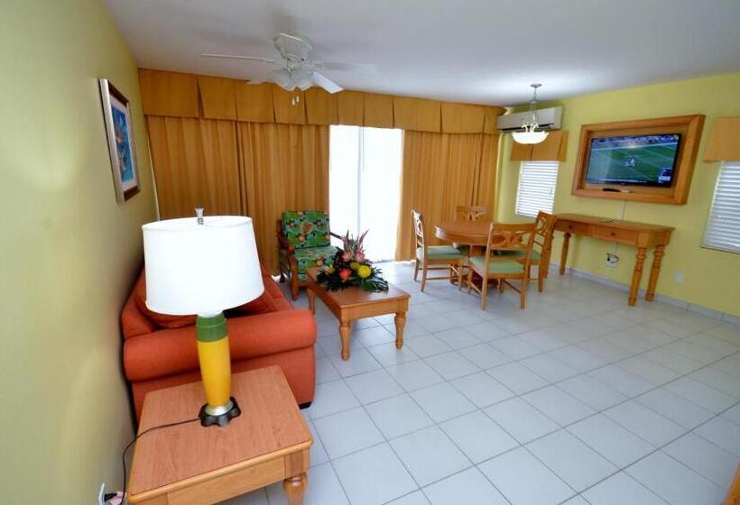 The Atrium Beach Resort And Spa, Ascend Hotel Collection