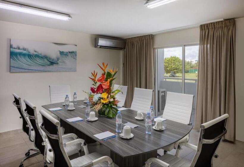The Atrium Beach Resort And Spa, Ascend Hotel Collection